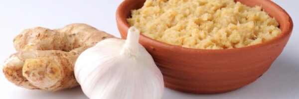 EL PODEROSO CUARTO NATURAL:  JENGIBRE RALLADO, CEBOLLA, AJO Y LIMÓN