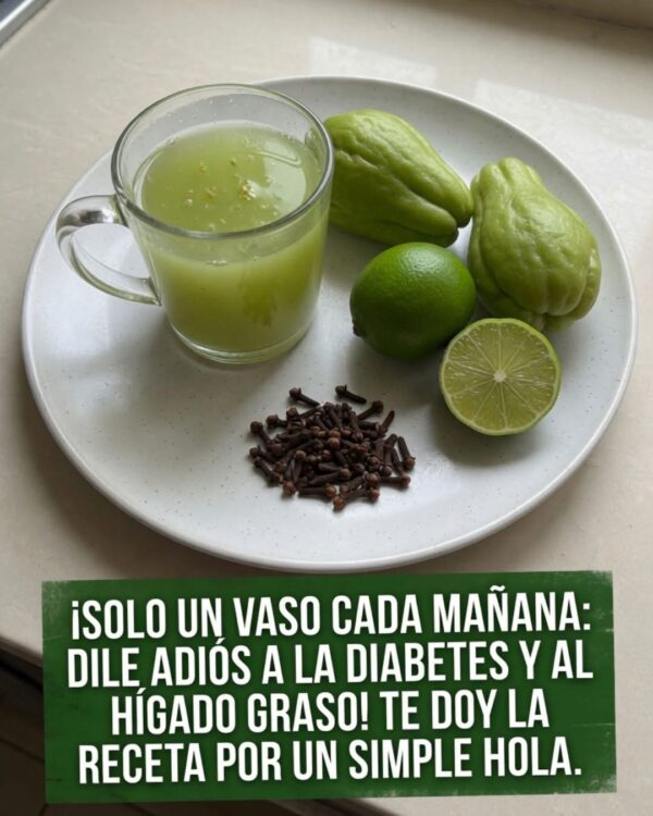 Bebida natural de chayote y limón para mejorar la circulación y desinflamar las piernas